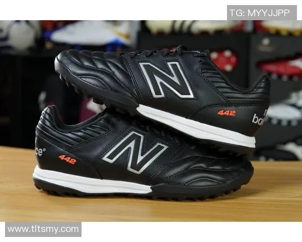 宽脚足球鞋的选择指南如何找到最适合你的舒适款式